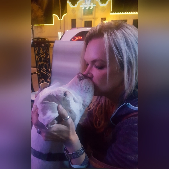 Meet your Posher, Julie - Picture 5 of 8